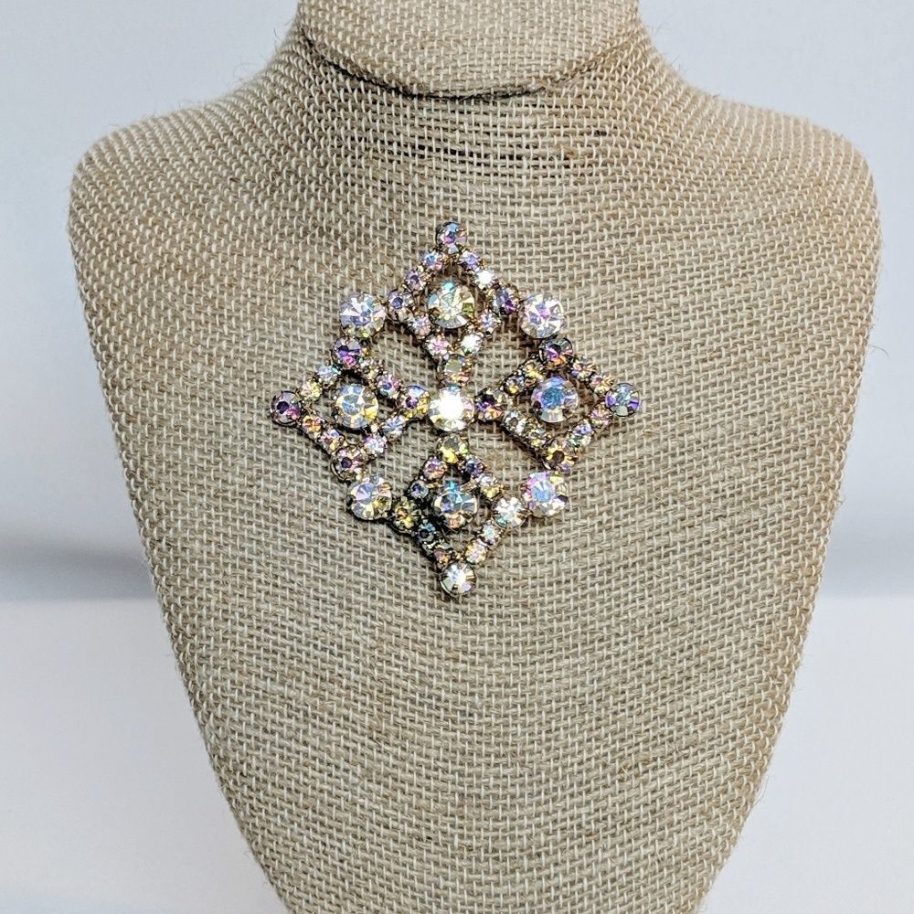 Vintage Amsel Glamorous Rhinestone Brooch